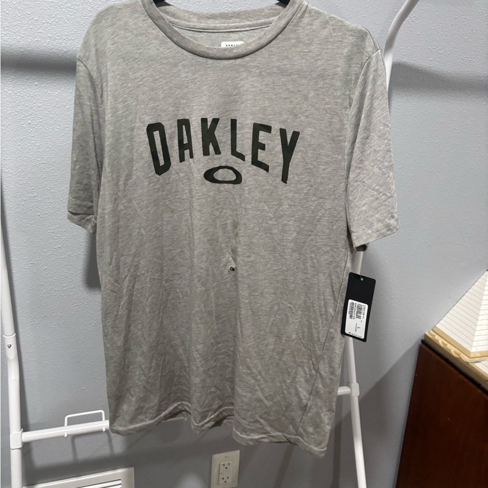 Oakley T-Shirt with Camo Letters